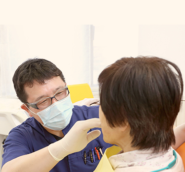 予防から治療まで 幅広いお悩みに対応 地域のホームドクターとして親身になって患者さんと向き合います